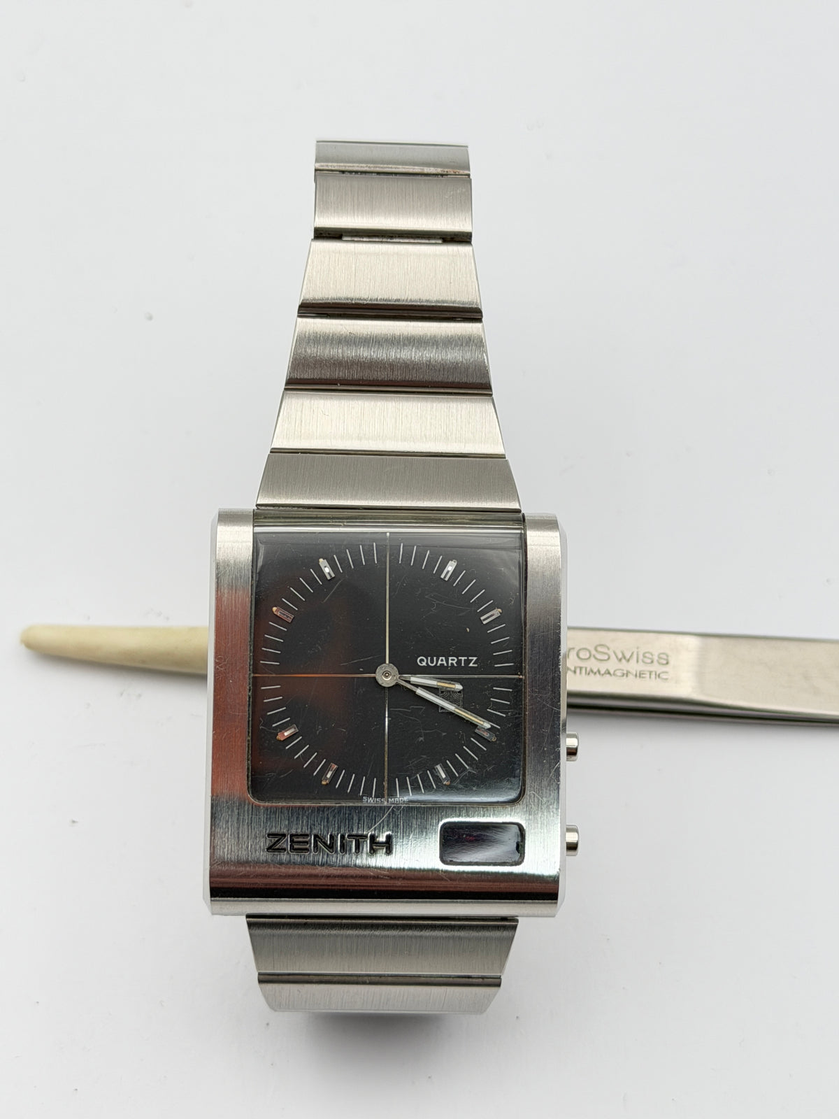 zenith futuristic 02.0010.471 rare vintage