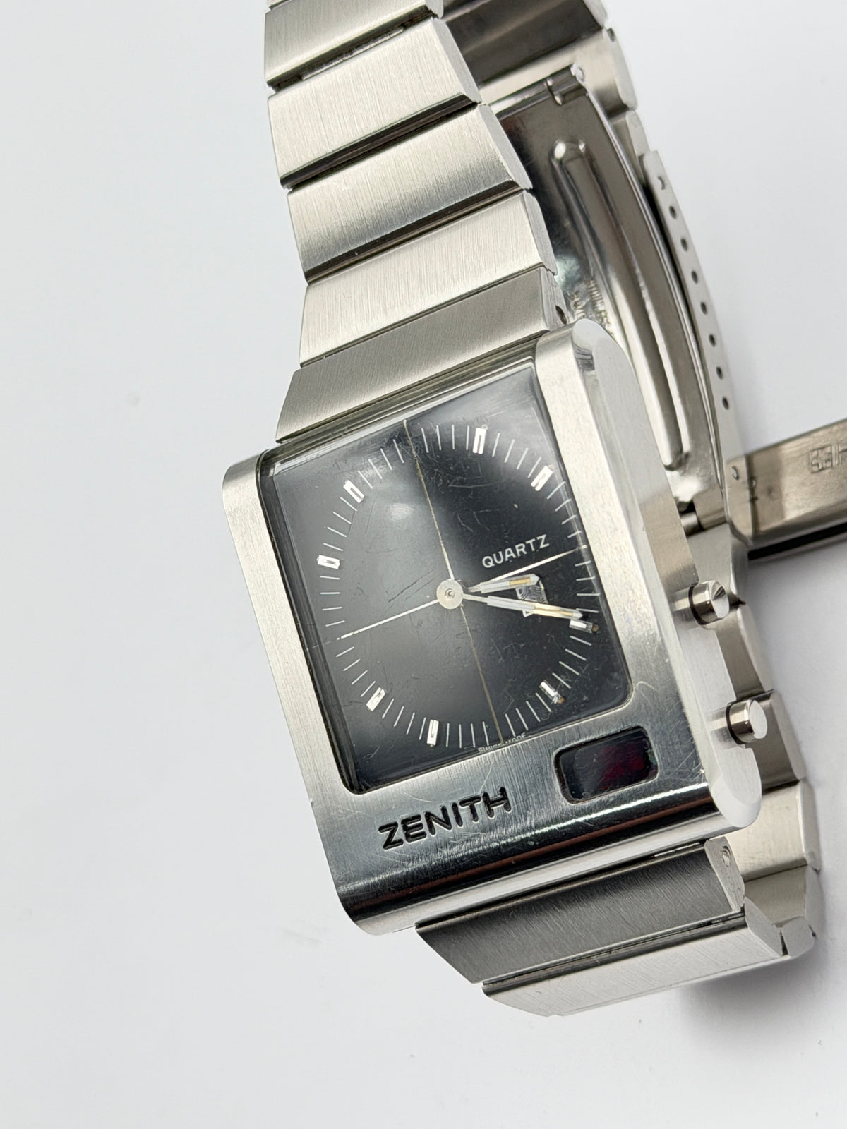 zenith futuristic 02.0010.471 rare vintage