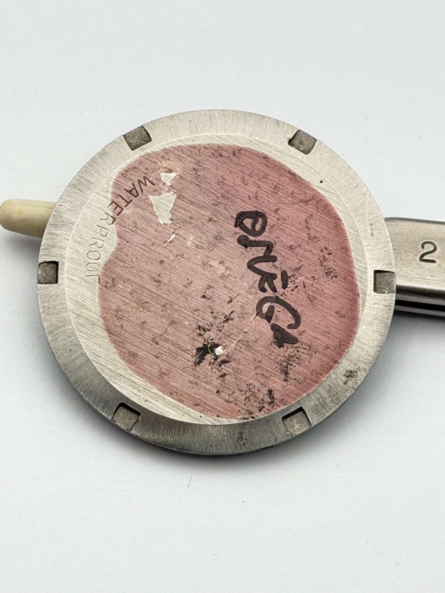 omega nos 136.070 fondello caseback