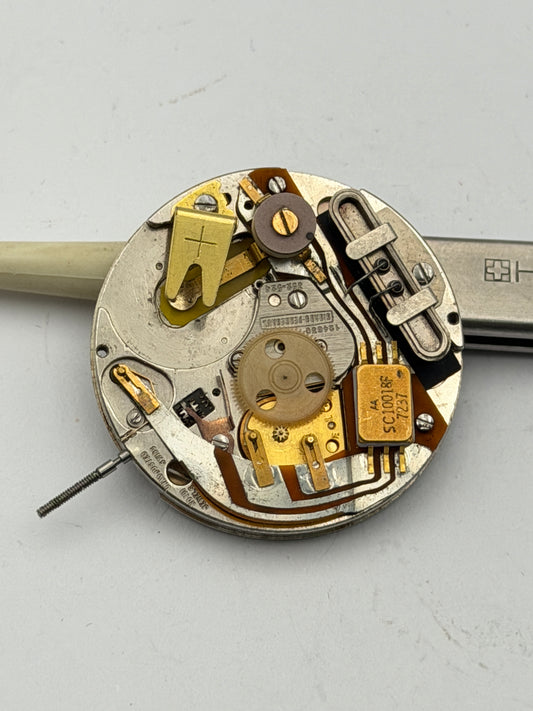 girard perregaux 352-524 movement movimento