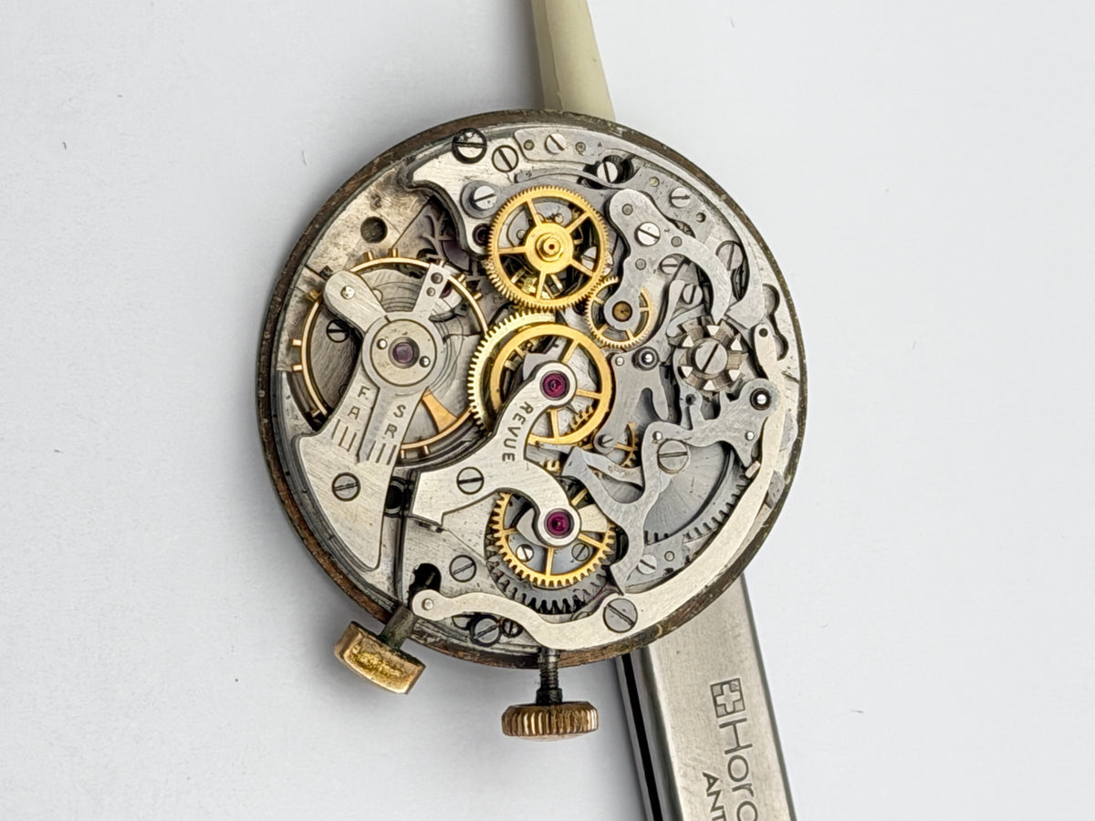 revue chronograph movement movimento