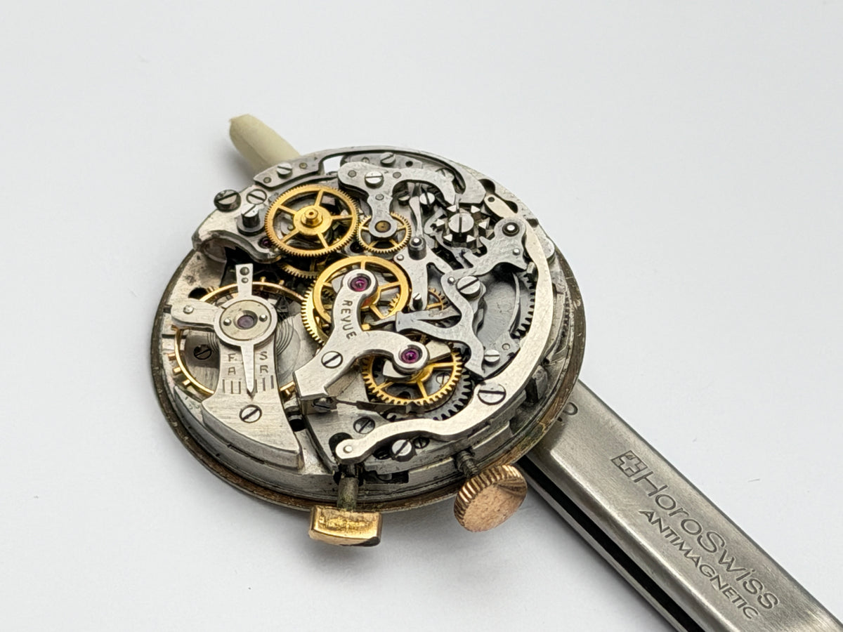 revue chronograph movement movimento