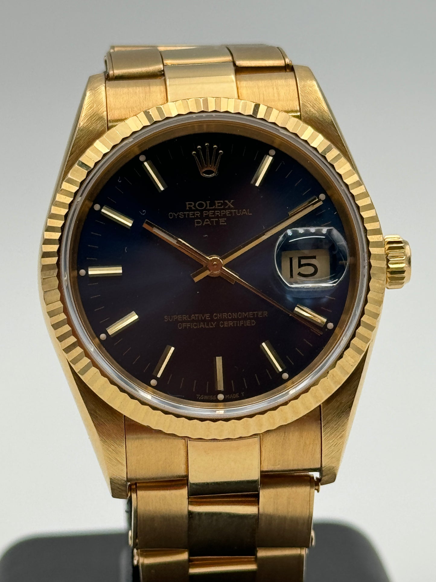 Rolex Oyster Perpetual Date 15238 full gold
