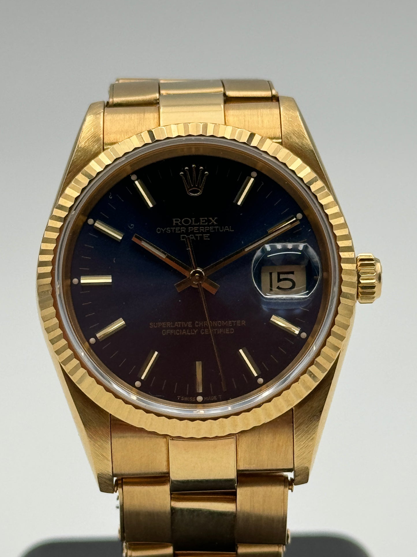Rolex Oyster Perpetual Date 15238 full gold