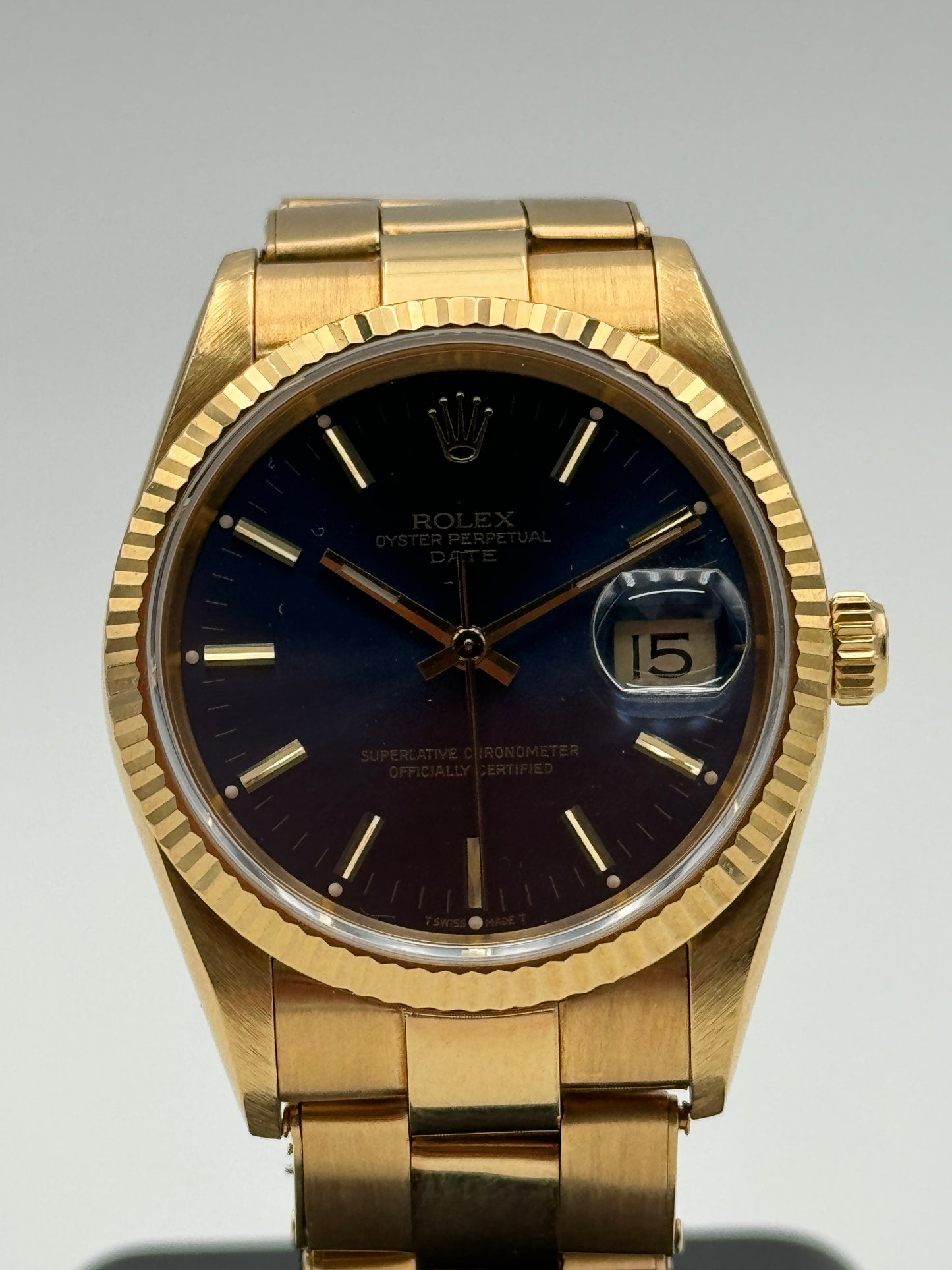 Rolex Oyster Perpetual Date 15238 full gold