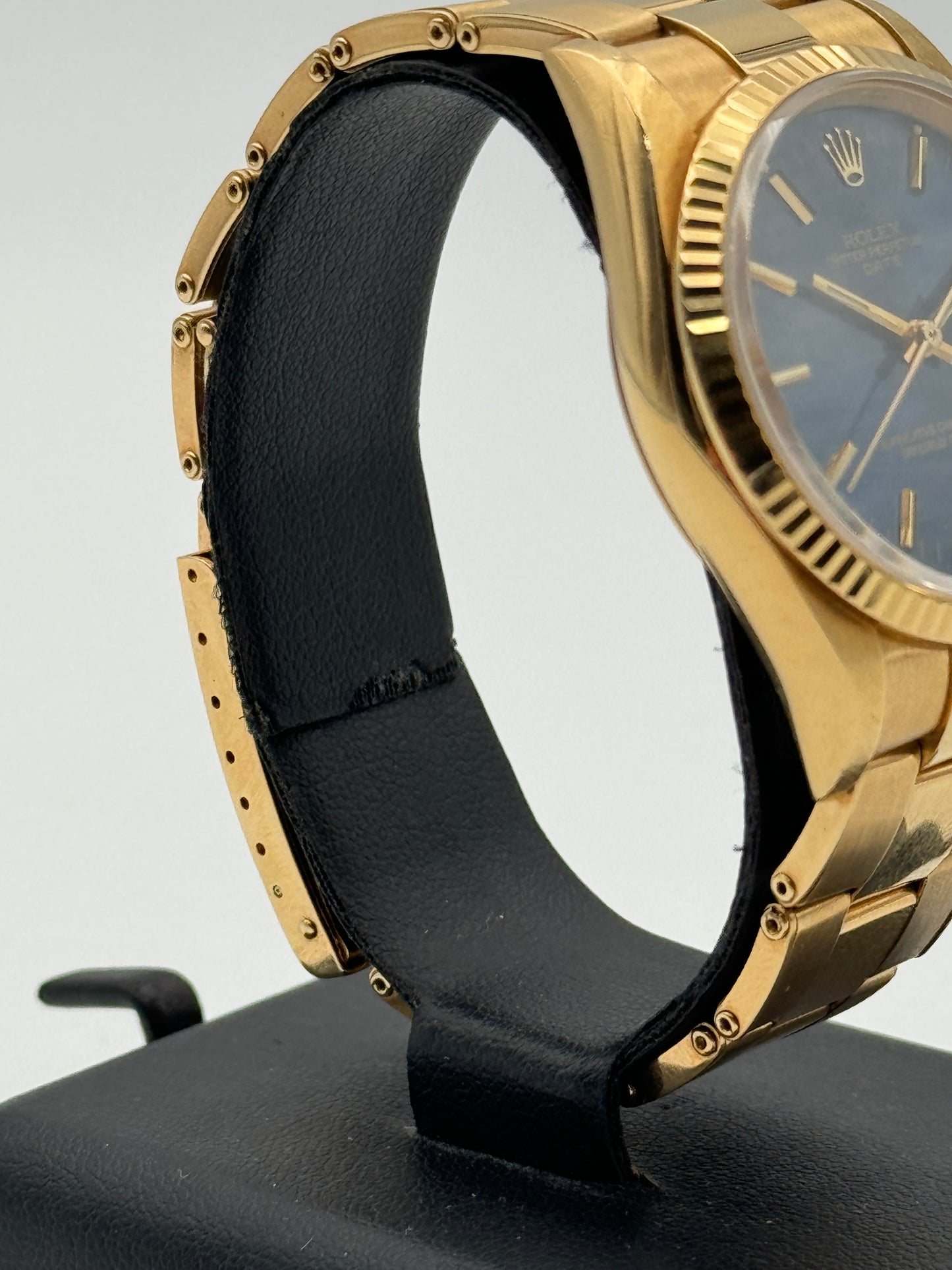 Rolex Oyster Perpetual Date 15238 full gold