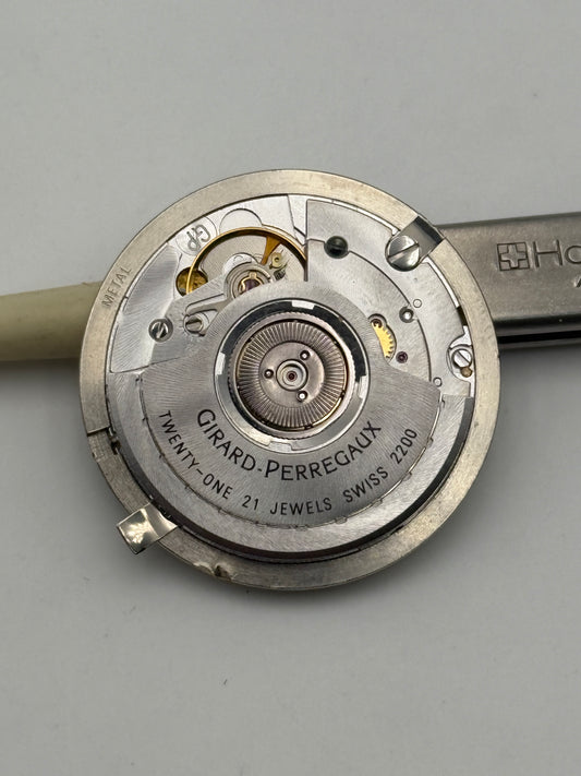 girard perregaux 2200 eta 2892 movement movimento
